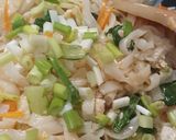 Foto langkah ke 3 dari resep Kwetiau Bumbu Nasi Goreng.