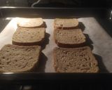 Foto del passaggio 3 della ricetta Crostini primaverili