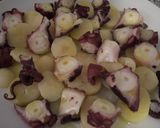 Foto del paso 3 de la receta: Pulpo a la gallega rápido y fácil 