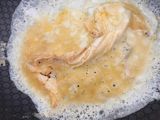 Tortilla de tomate frito con queso 