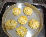 A picture of step 5 of Khara Buns, Iyengar Bakery Style.