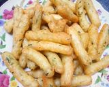 Foto langkah ke 3 dari resep Stik Kentang Keju.
