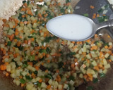 Foto langkah ke 4 dari resep Pastel Isi Wortel, Kentang & Telur.