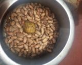 A picture of step 1 of Kidney Beans Curry.