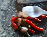 Foto langkah ke 3 dari resep Sambal Brambang Asem Solo.