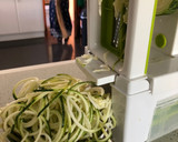 Foto del paso 1 de la receta: Ensalada de zuddles