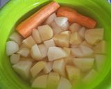 Foto langkah ke 1 dari resep Perkedel Kentang Talas.