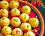 A picture of step 11 of Oats and Fox Nuts Laddus (Energy Balls).