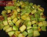 Фото кроку 7 до Такое блюдо из кабачков заслуживает "5" : вкуснее мяса.