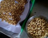 Foto langkah ke 10 dari resep Kacang Bawang Resep mama... 😍😍 endess Bawangnya Kerasa bangetz.