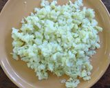 A picture of step 2 of Potato Sesame Toast.
