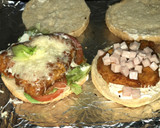 Foto del paso 2 de la receta: Hamburguesas de pollo crujiente