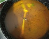Foto langkah ke 1 dari resep Tom Yum Aneka Bakso Ikan.