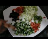 ચીઝ ઉત્તપમ(Cheese uttapam Recipe in Gujarati) રેસીપી સ્ટેપ2ફોટો
