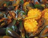 Foto langkah ke 5 dari resep Kerang hijau / kerang ijo saus padang.