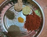 செட்டிநாடு வாழைக்காய் மீன் வறுவல் (Chettinadu vaazhaikaai meen varuval recipe in tamil) ரெசிபி ஸ்டேப் 1 புகைப்படம்