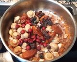 Foto del paso 5 de la receta Solomillo de cerdo al Oporto con arándanos, dátiles y pasas de corinto