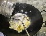 Foto langkah ke 2 dari resep Tumis Cumi Jamur Kuping.