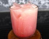 Foto langkah ke 4 dari resep Es Sirup Susu Segar.