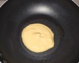 Gambar langkah 3 resipi Yogurt Pancake.