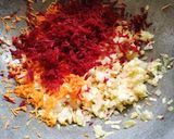A picture of step 1 of Beetroot cutlets.