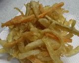 A picture of step 7 of Tempura Udon.