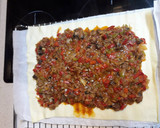 Foto del paso 5 de la receta: Empanada de zamburiñas en salsa de vieiras🤗