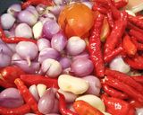 Foto langkah ke 2 dari resep Sambal Terong Ungu.
