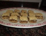 Foto del paso 2 de la receta: Cuadrados de dulce de leche y coco