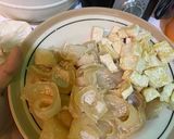 Foto langkah ke 1 dari resep Tumis Kikil Sapi Pedas.
