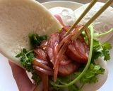 A picture of step 7 of Sweet-and-Sour Duck Breast Bun.