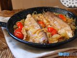 Bonito encebollado