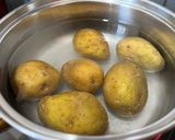 Vajas-fokhagymás zöldségköret recept fázis 1 fotója