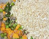 A picture of step 4 of Healthy Oats Vegetable Upma.