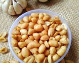 Foto langkah ke 4 dari resep Kacang bawang renyah dan gurih.