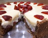 Φωτογραφία βήματος 8 της συνταγής Cheesecake με μυζήθρα και φράουλες