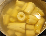 Foto del paso 1 de la receta: Yuca con chicharrón!!!