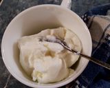 Foto del paso 1 de la receta: Salsa agria de yogurt