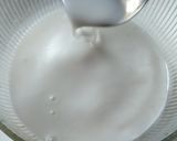 A picture of step 2 of Coconut milk shake.