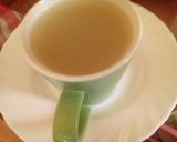A picture of step 2 of Garlic, Ginger and honey drink.