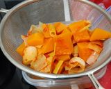 Foto del paso 3 de la receta: Timbal picante de huevos con chorizo y puré de calabaza
