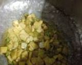 A picture of step 2 of Poha.