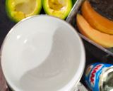 Foto langkah ke 1 dari resep Es Melon Alpukat.