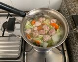 รูปขั้นตอนการทำที่ 7 ของ ต้มจืดไข่น้ำหมูสับ