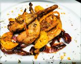 Foto del passaggio 7 della ricetta Quaglie Arrosto Saporite al Mandarino