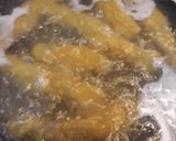 A picture of step 4 of Mustard gravy vali gatte ki sabji with chapati.