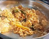 Foto langkah ke 4 dari resep Cireng Isi Ayam Suwir Pedas.