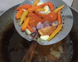 Foto langkah ke 4 dari resep Menu buka puasa Garang asem ayam jamur pete #bikinramadanberkesan.