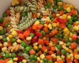 Foto del paso 3 de la receta: Ensalada de pasta primavera