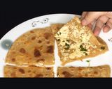 A picture of step 7 of Paneer Paratha.